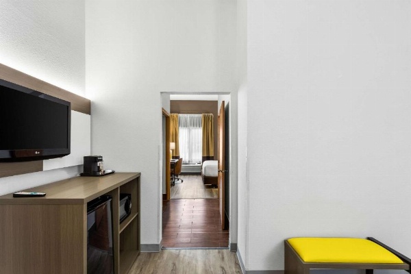 Comfort Inn & Suites Kenosha-Pleasant Prairie image 11